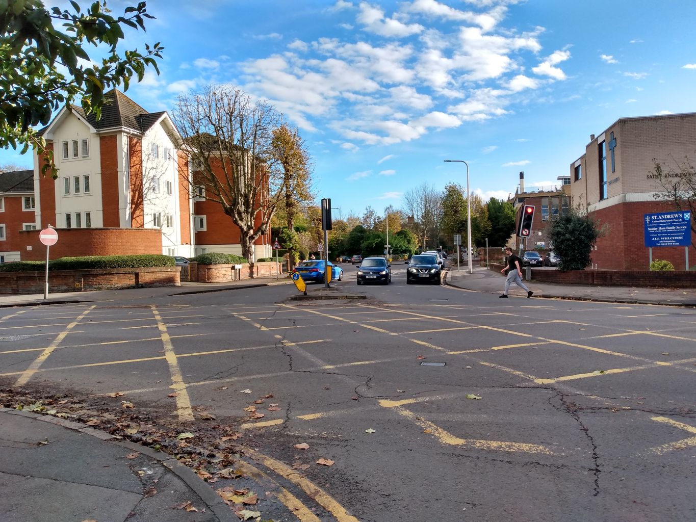 fines-on-the-way-for-stopping-in-yellow-box-junctions-in-reading